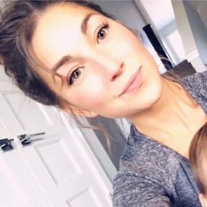 Meet your Posher, Kayla